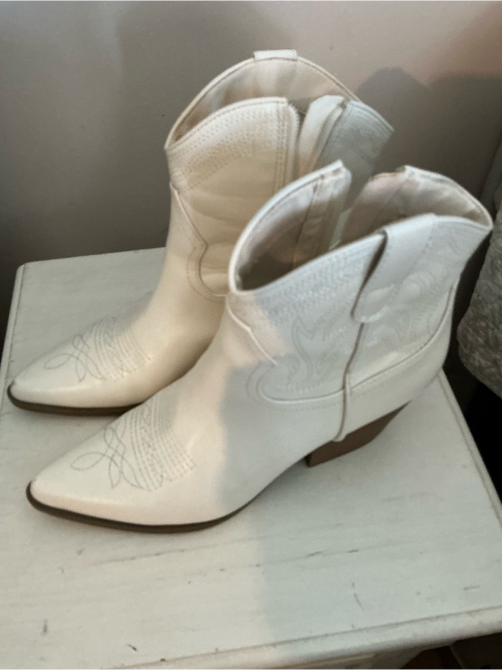 Indigo White Western Ankle Boots with Pointed Toe